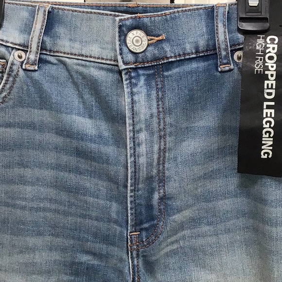 NWOT EXPRESS Light Wash Patch Denim Legging w/ Lined Bottom - Picture 3 of 10